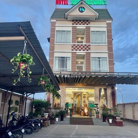 Xuan Huynh 3 Hotel Soc Trang Bagian luar foto