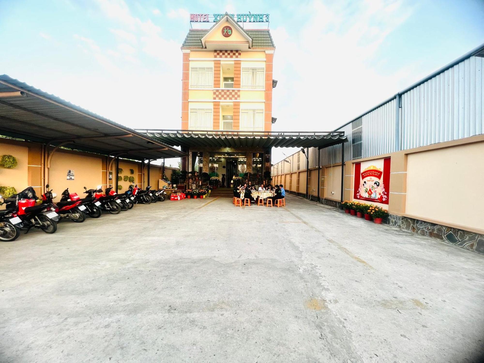 Xuan Huynh 3 Hotel Soc Trang Bagian luar foto