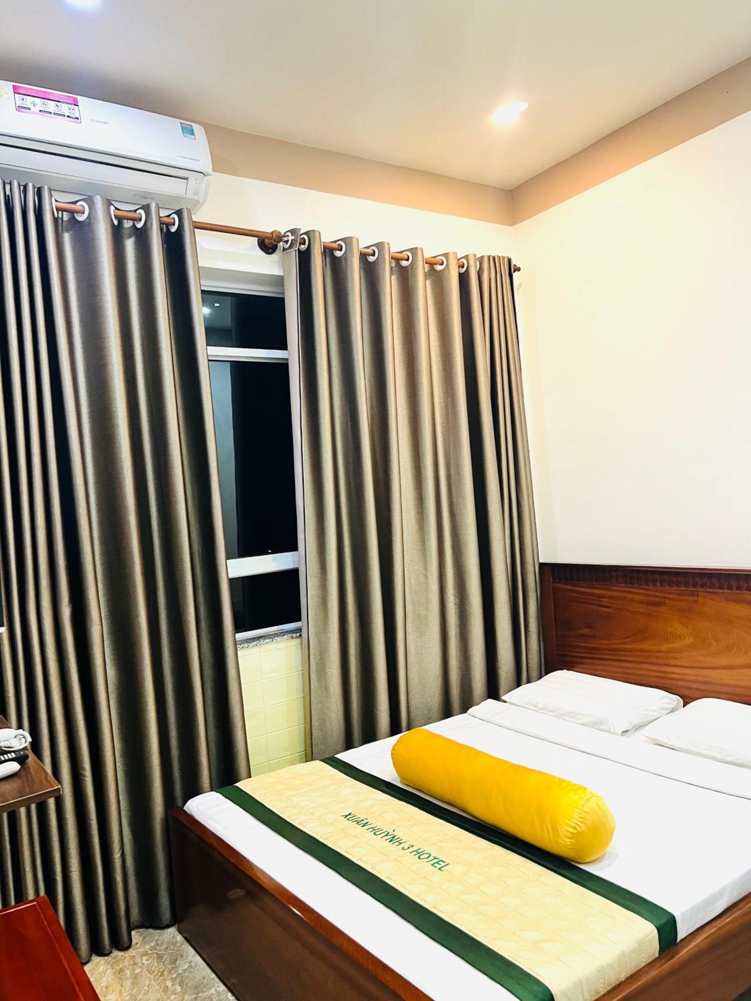 Xuan Huynh 3 Hotel Soc Trang Bagian luar foto