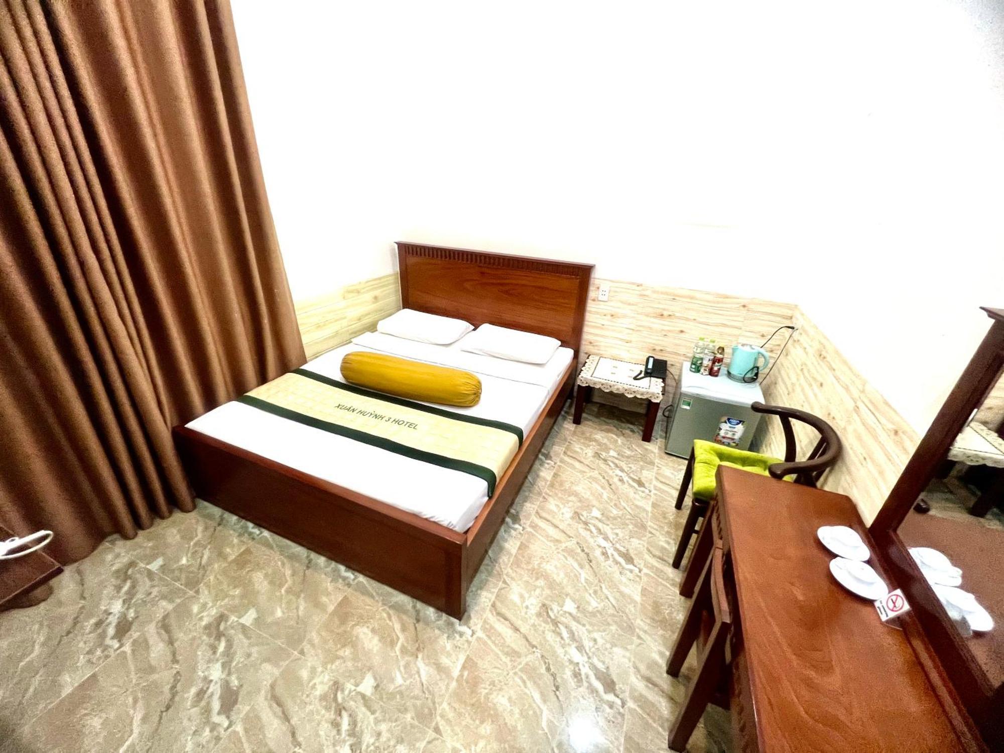 Xuan Huynh 3 Hotel Soc Trang Bagian luar foto