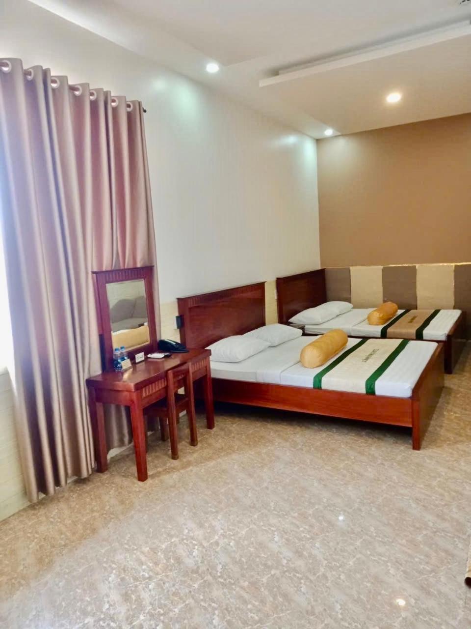 Xuan Huynh 3 Hotel Soc Trang Bagian luar foto